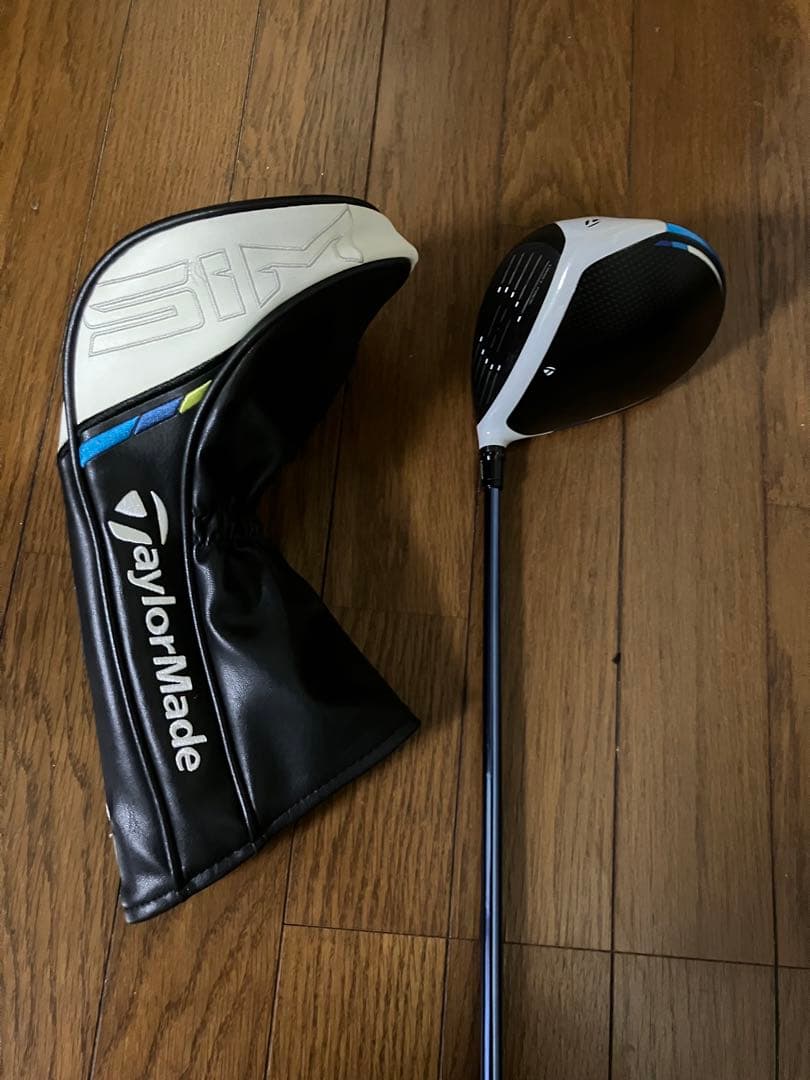 SIM2ドライバー　dyamana 50 S ヘッドカバー有り