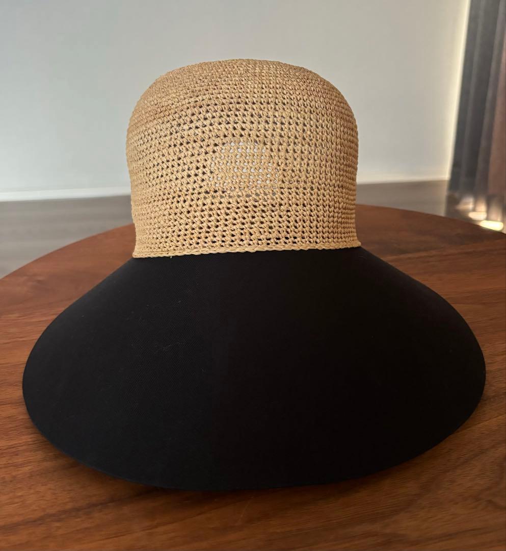 ヘレンカミンスキーHELEN KAMINSKI BLAISE