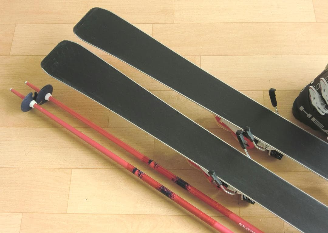 ■■送料無料■ロシニョール■女性用スキーフルセット■板144靴24-24.5■■