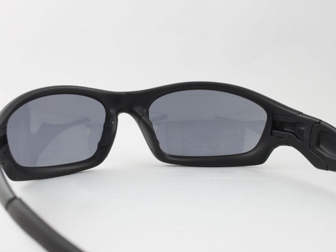 オークリー OO9039-11-013 ストレートジャケット サングラス io