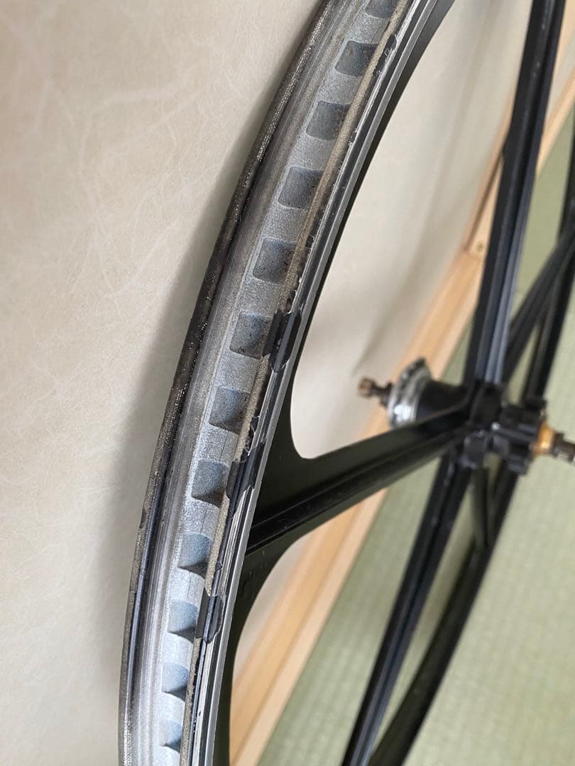 700c バトンホイール リア マグネシウム