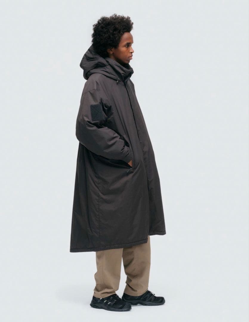 WILD THINGS トランスポートパーカー　ほぼ新品 試着のみ