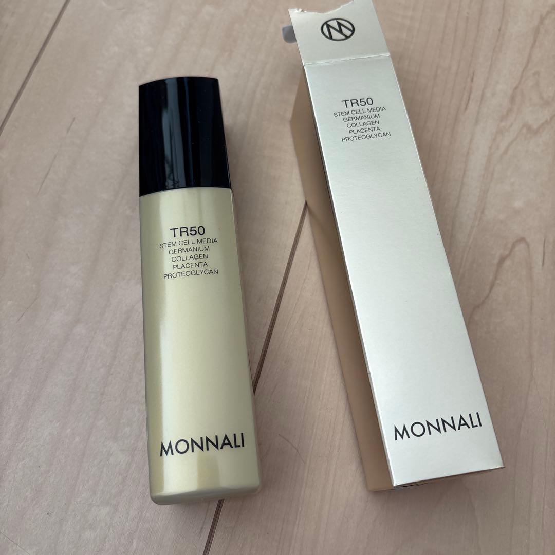 モナリ　ゴールドシリーズ 化粧水 120ml