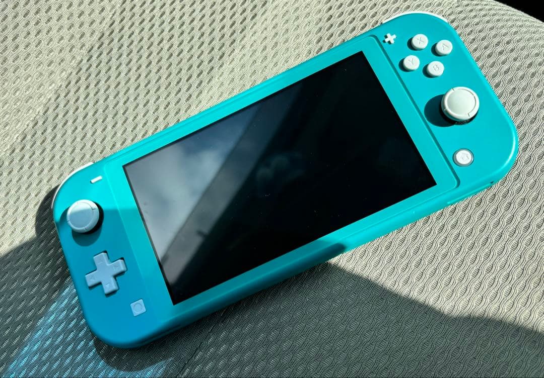 Nintendo Switch Lite ターコイズブルー 充電器付き