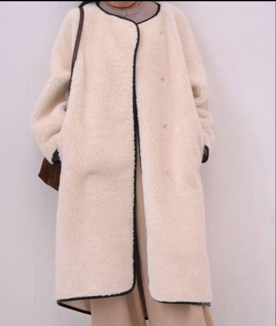 akte ボアコート　未使用　値下げ