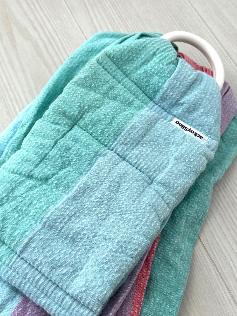 あっきースリング マカロン