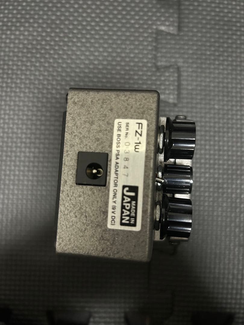 新品未使用　BOSS FZ-1W