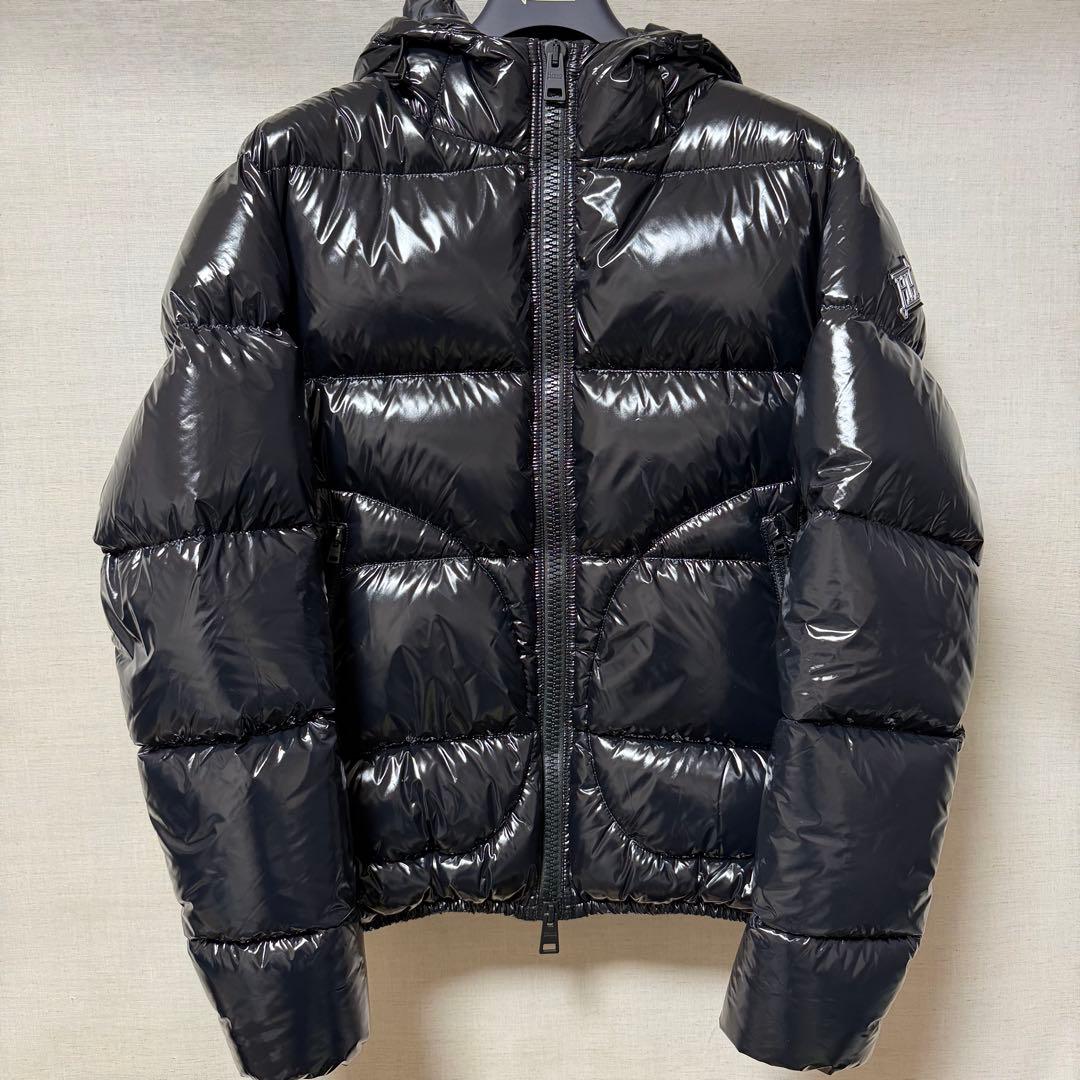 【専用】24AW HERNO ヘルノ グロッシー ダウンジャケット ブラック