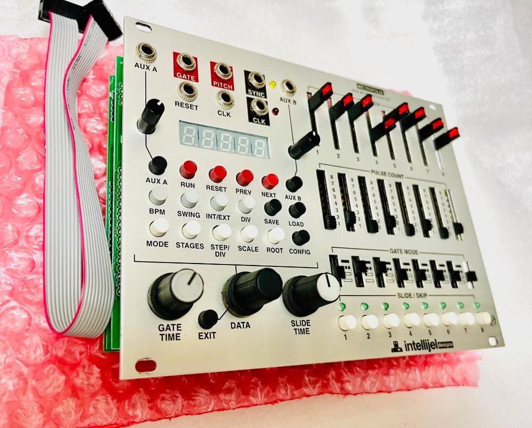 Intellijel Metropolis ユーロラック シーケンサー
