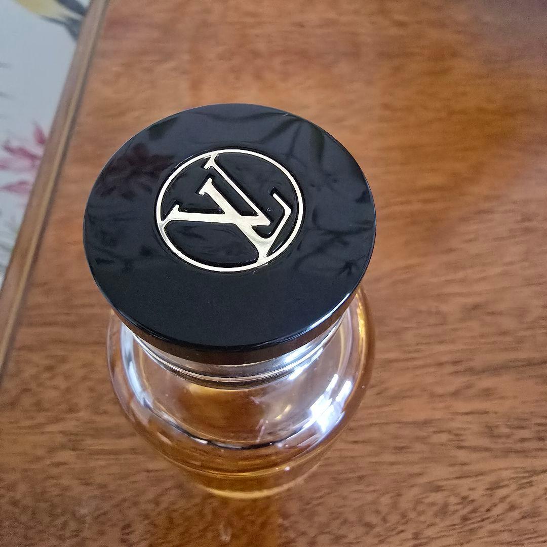 アポジェ　ルイヴィトン　香水　オードパルファム