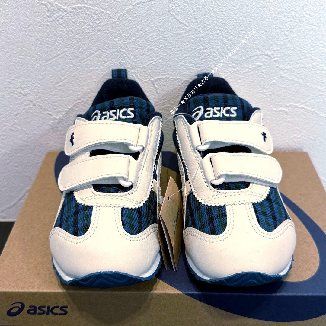 新品★ファミリア アシックス スニーカー 17cm チェック 青　未使用