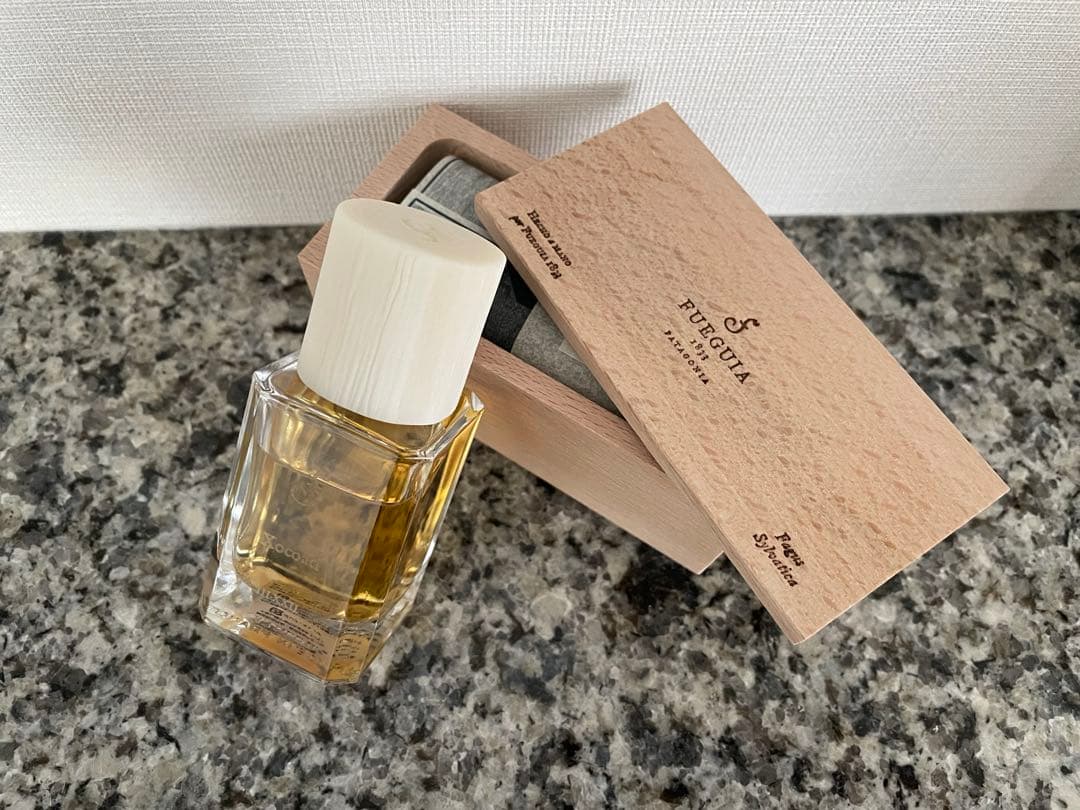 ゆーと様　FUEGUIA 1833 Xeco 香水 木箱入り