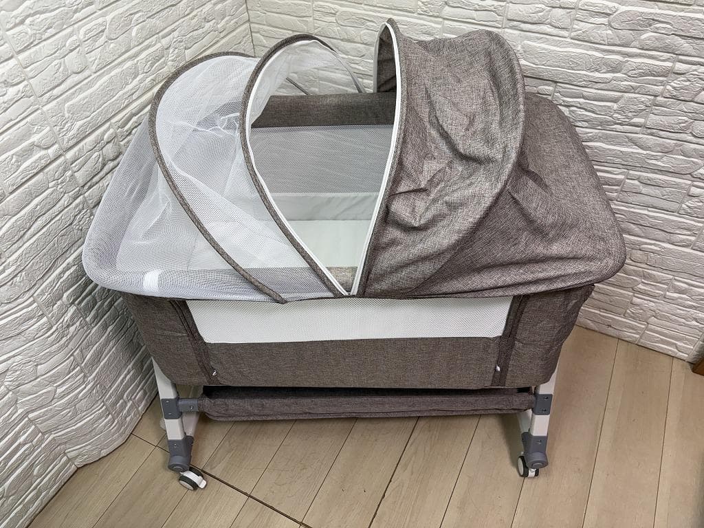 ラ*ー様 未使用 ベビーベッド 折りたたみ 高さ調整 ベッドサイド 添い寝