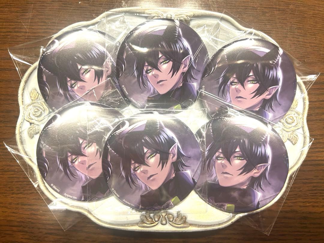 ツイステ 缶バッジ 寮服 マレウス AGF ツイステッドワンダーランド