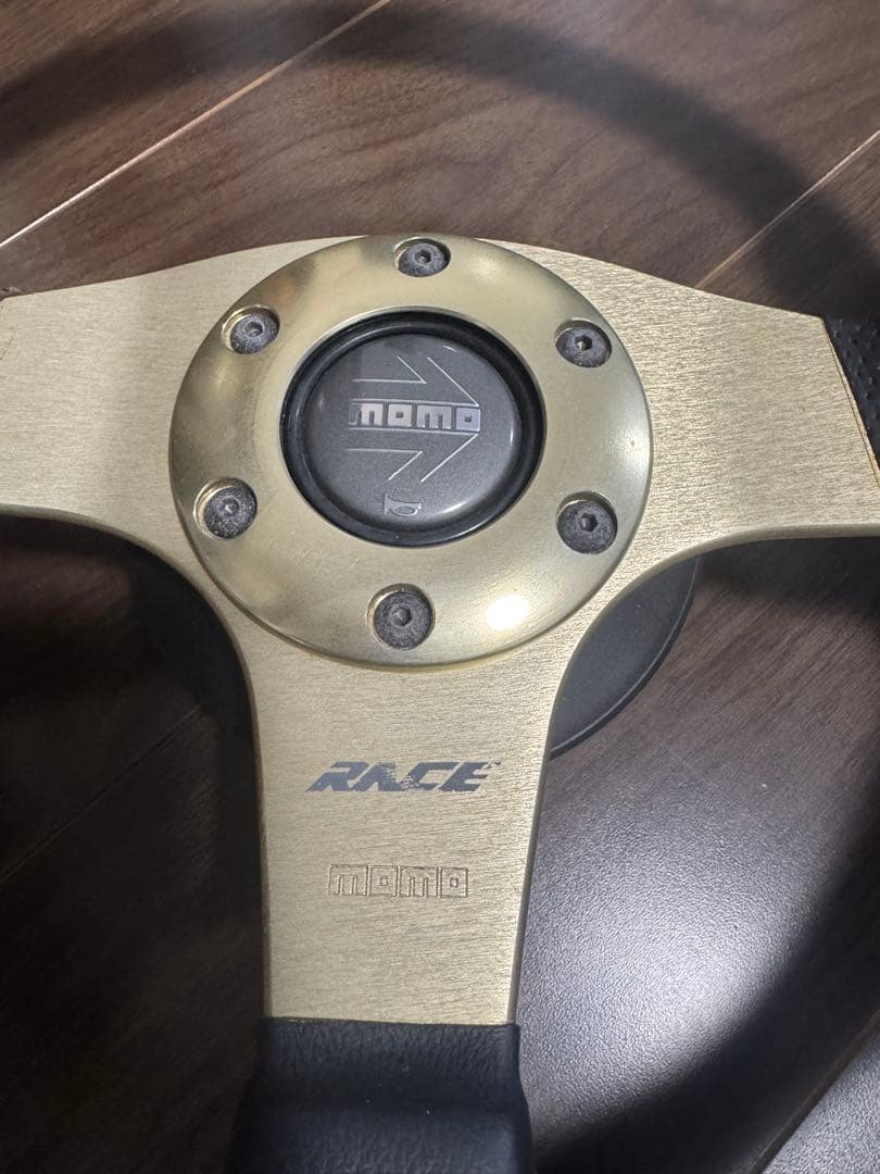 MOMO RACE ステアリングホイール D35