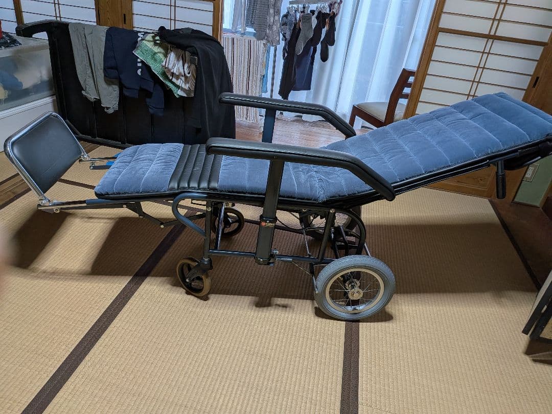 フルリクライニング車椅子 引き取りのみ