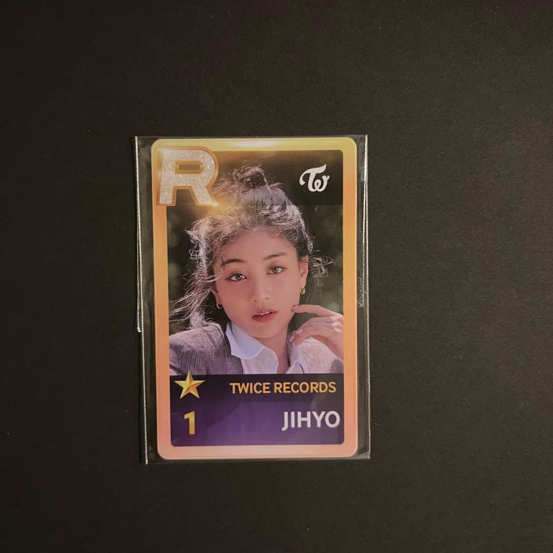twice ジヒョ　ssjyp ファンミ　8周年ポップアップ　トレカ