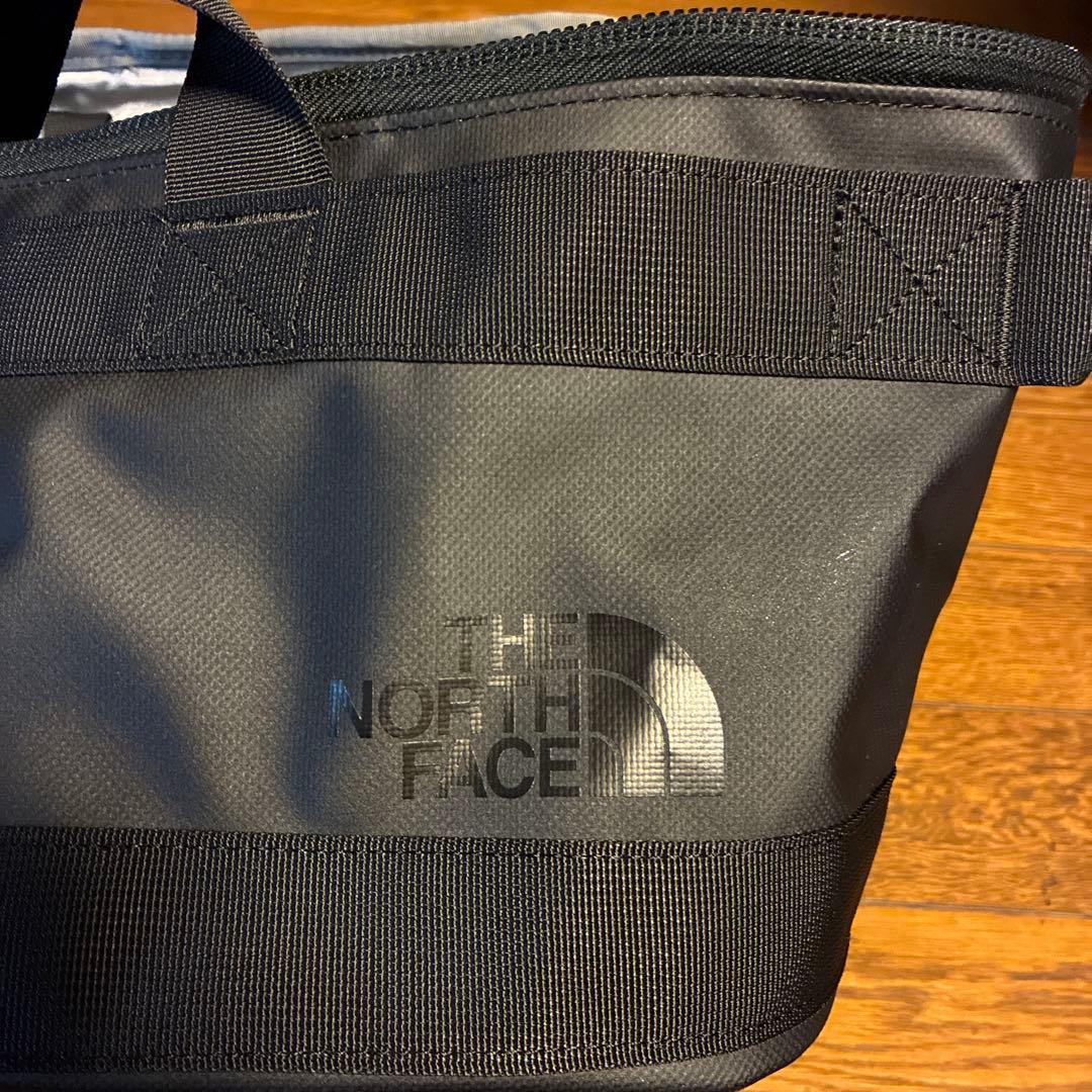ノースフェイスTHE NORTH FACE BCギアコンテナ25 NM82374