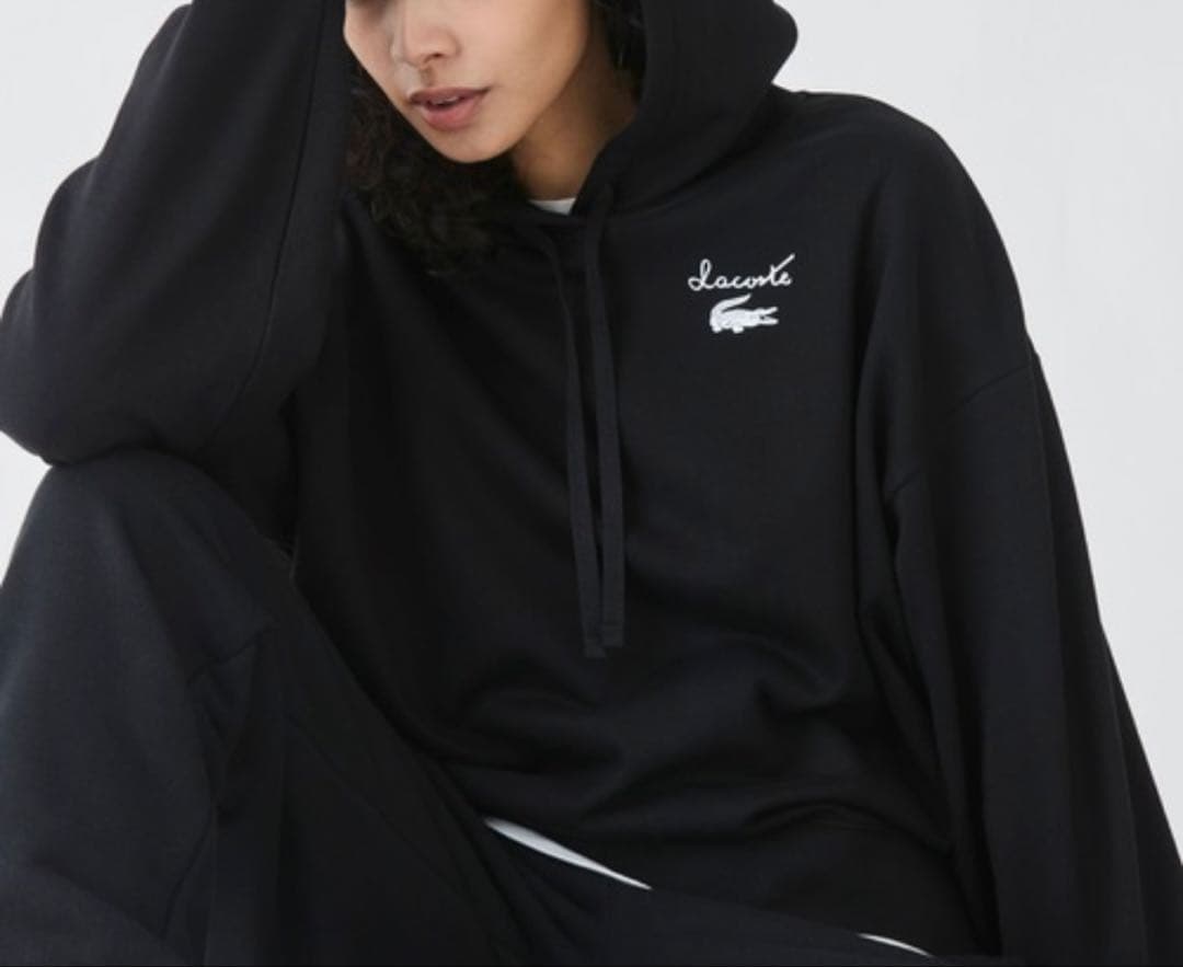 ラコステ　ワイドスウェットパーカー　裏パイル クロップド丈　ブラック L 新品