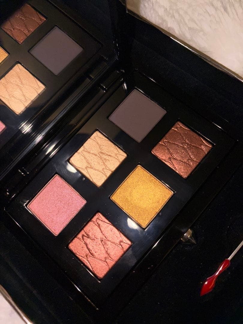 ルブタン　アブラカダブラ ラパレットブロンズエロイーズ　ケース付き