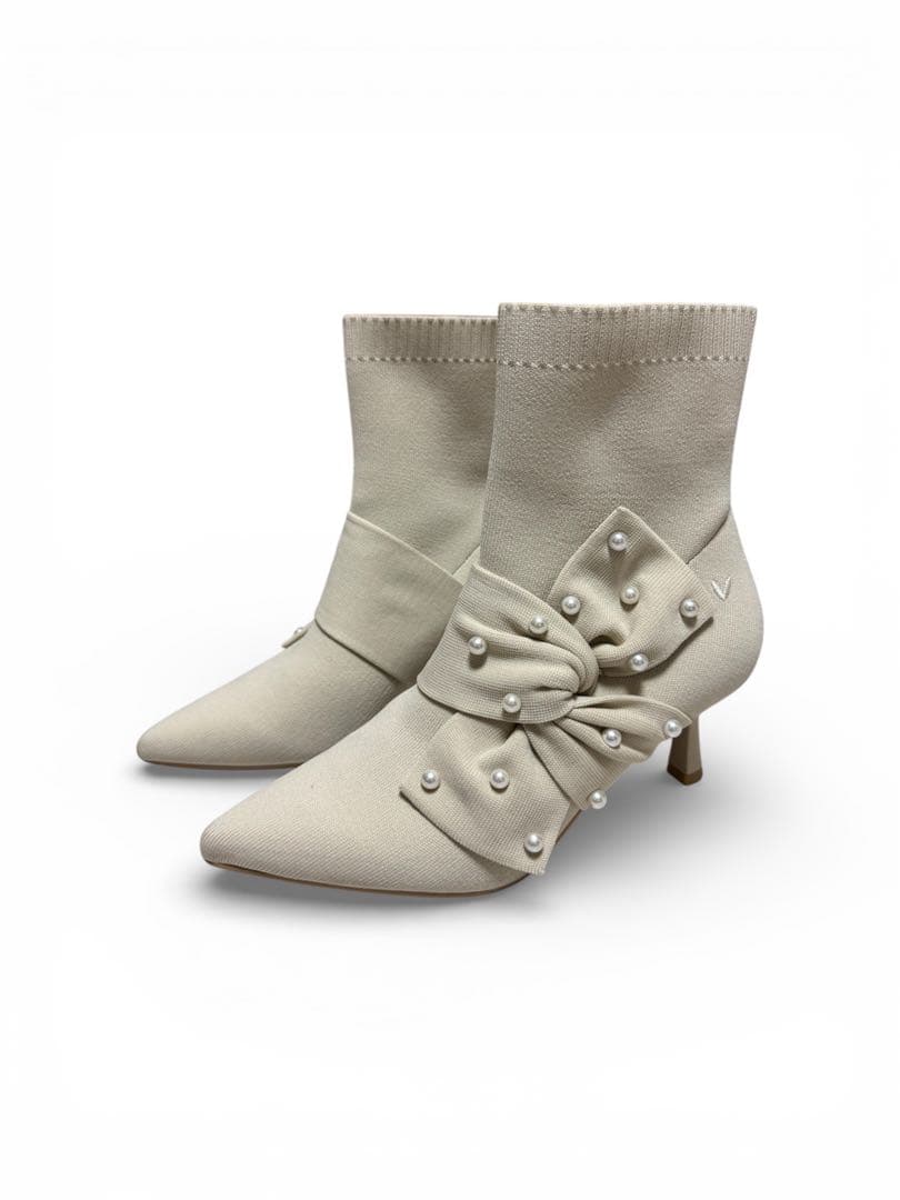 VIVAIA ポインテッドトゥ 撥水加工 アンクル ヒールブーツ