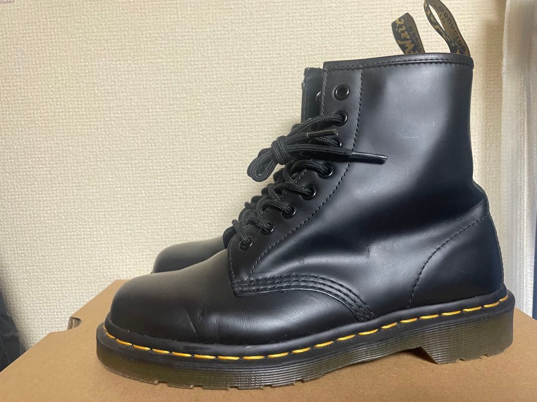 37g様専売　ドクターマーチン　8ホールブーツ