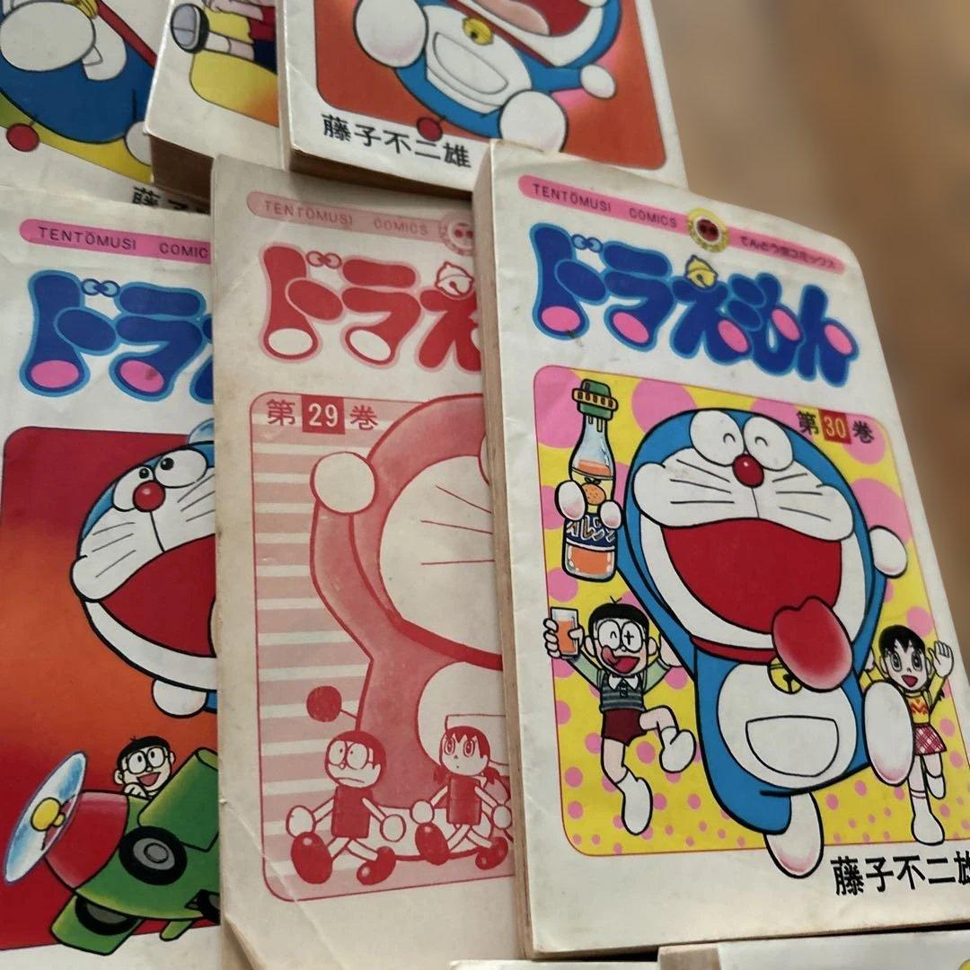 ドラえもん　１巻から４３巻 　４２巻のみなし　初版あり