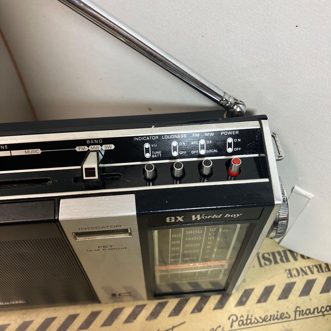 これぐらい美品だと持っていても気持ちが良いですね　ナショナル　ワールドボーイGX