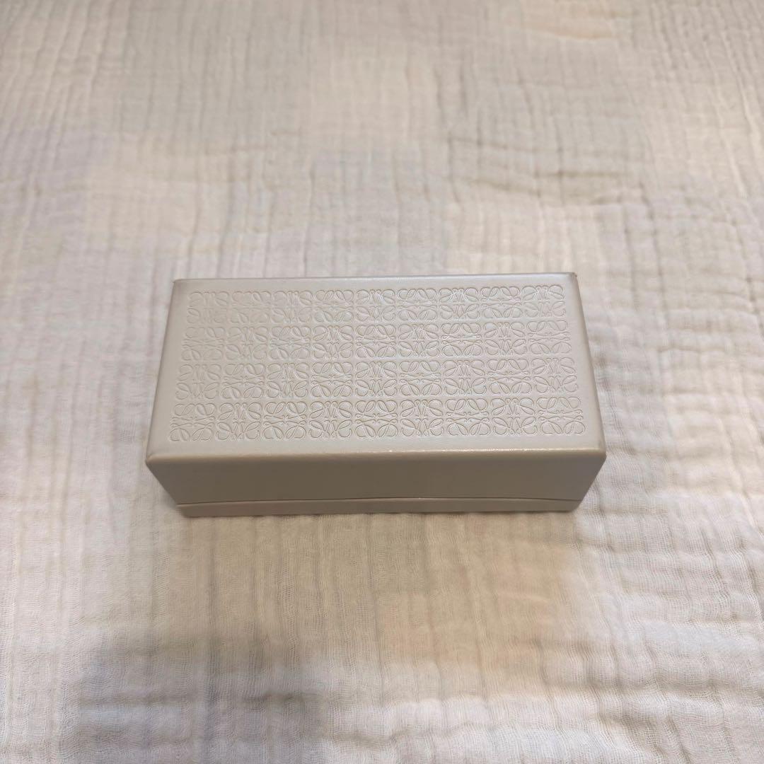 LOEWE サングラス レディース