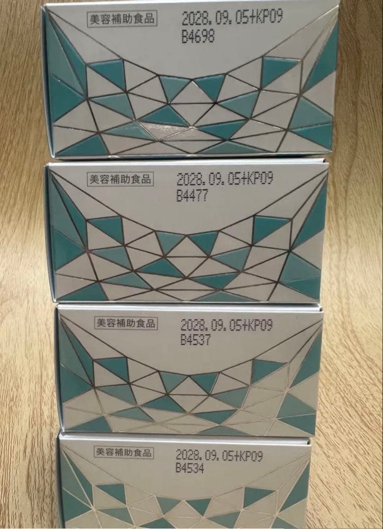 ソルプロプリュスホワイト 30粒 4箱