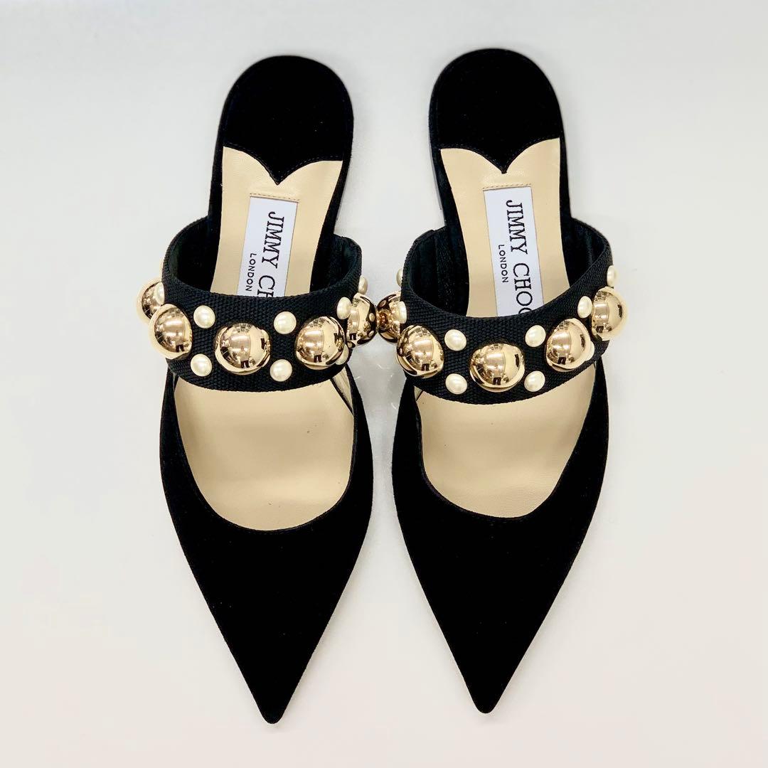 ジミーチュウ スエード 丸スタッズ パール フラットサンダル ブラック