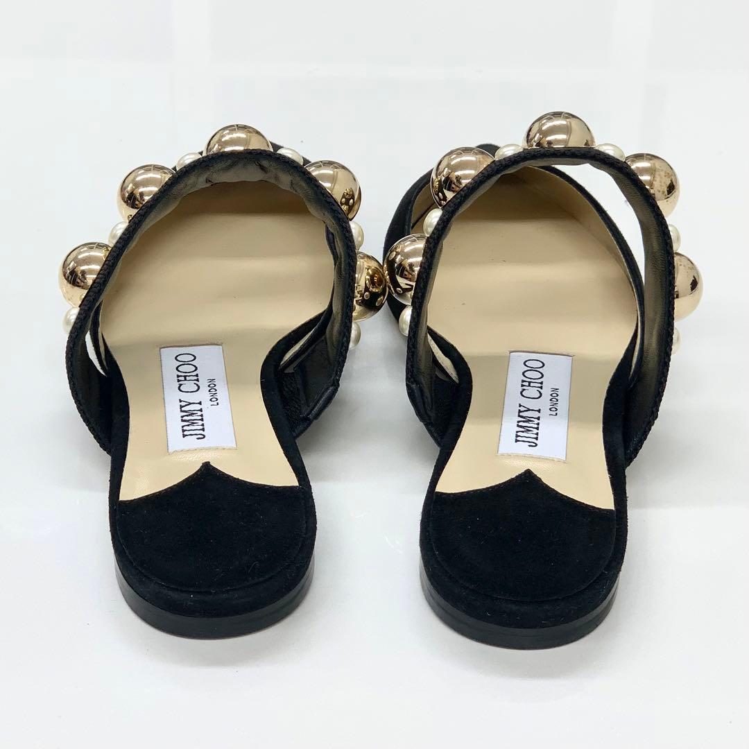 ジミーチュウ スエード 丸スタッズ パール フラットサンダル ブラック