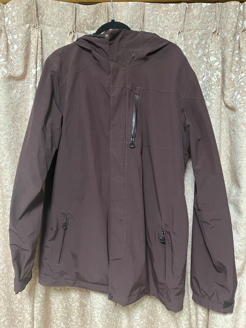 ボルコム　ゴアテックス　L スノボーウェア