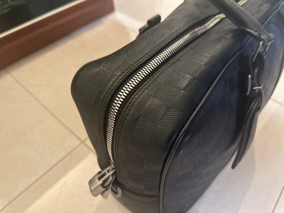 ゼウス　LOUIS VUITTON ポルトドキュマン・ヴォワイヤージュ