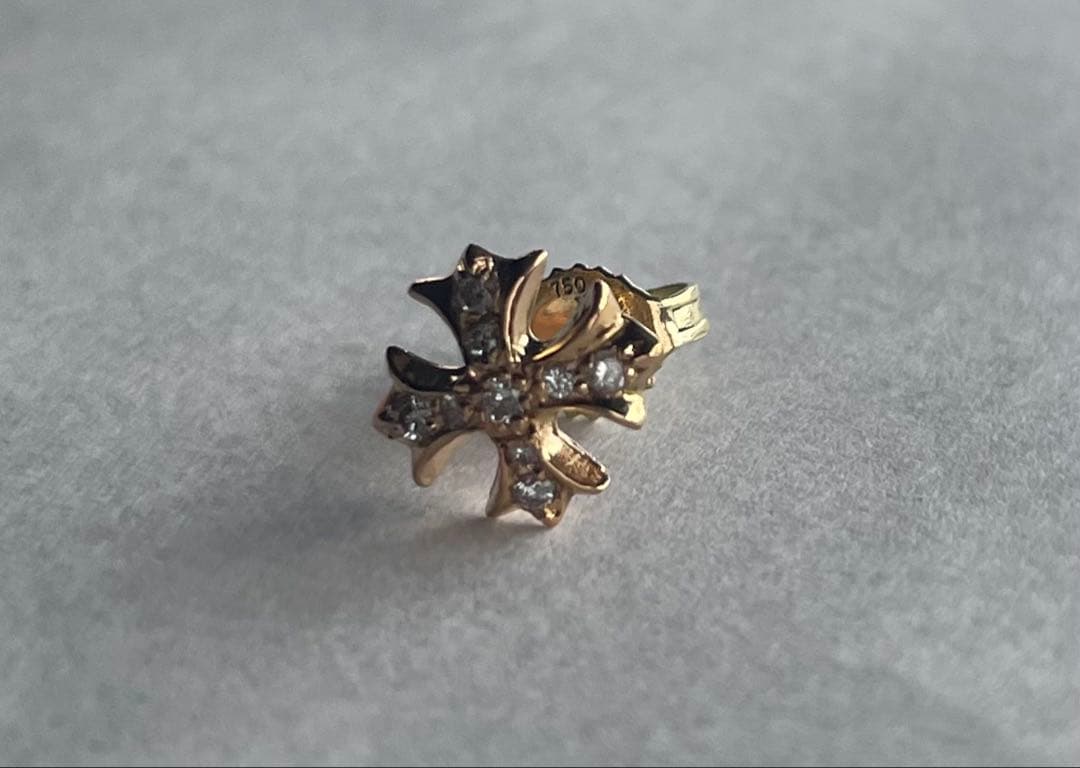 22k 9Pダイヤピアス2個