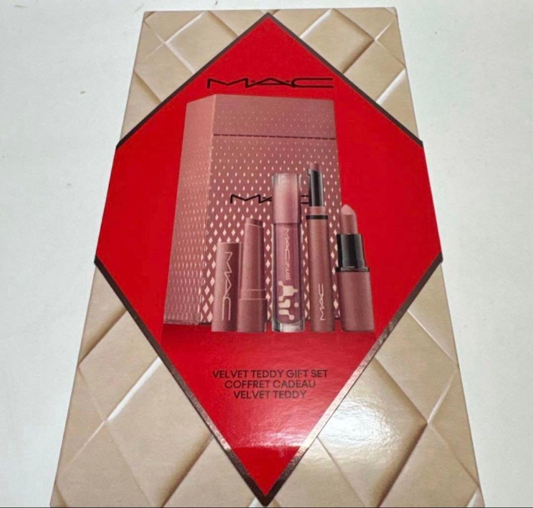 新品✨完売品　MAC トータリー テディ リップ キット　ホリデー