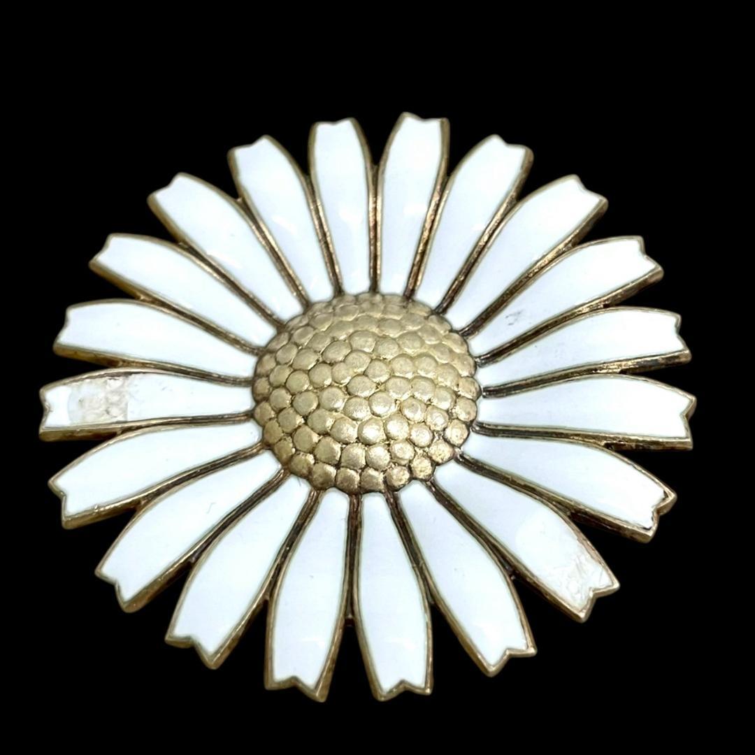 ジョージジェンセン　デイジー　ブローチ　フラワー　ホワイト