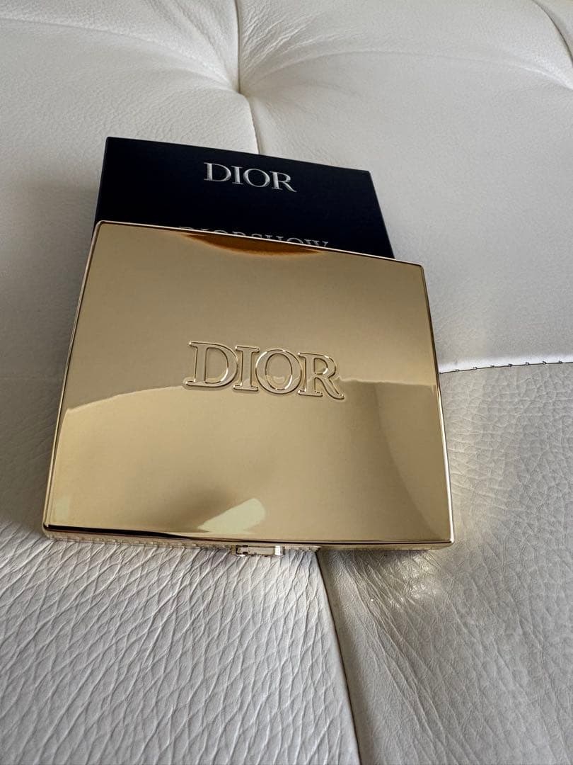 ホリデー コレクション 2025 限定品アイシャドウ パレット912