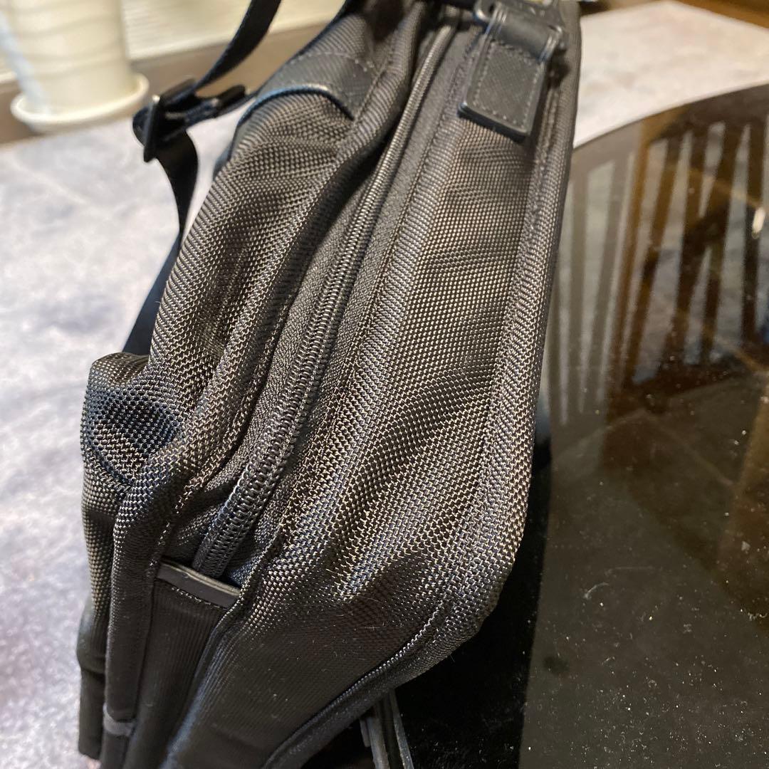 TUMI トゥミ　ALPHA2 Slim Brief