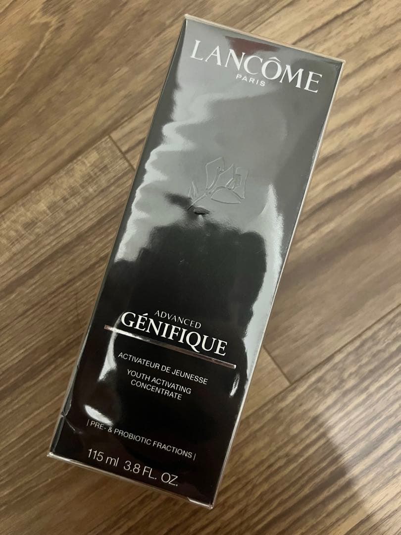 お得❣️新品ランコム115mlジェニフィックセラム