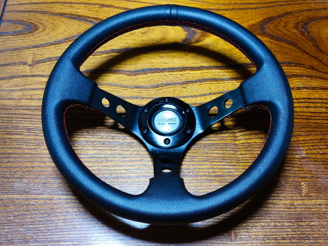 【美品】D1 SPEC DEEP70 33パイ レッドステッチ ステアリング