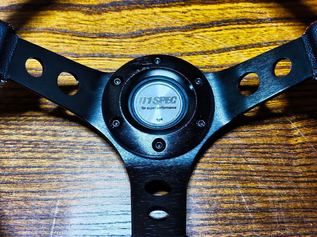 【美品】D1 SPEC DEEP70 33パイ レッドステッチ ステアリング