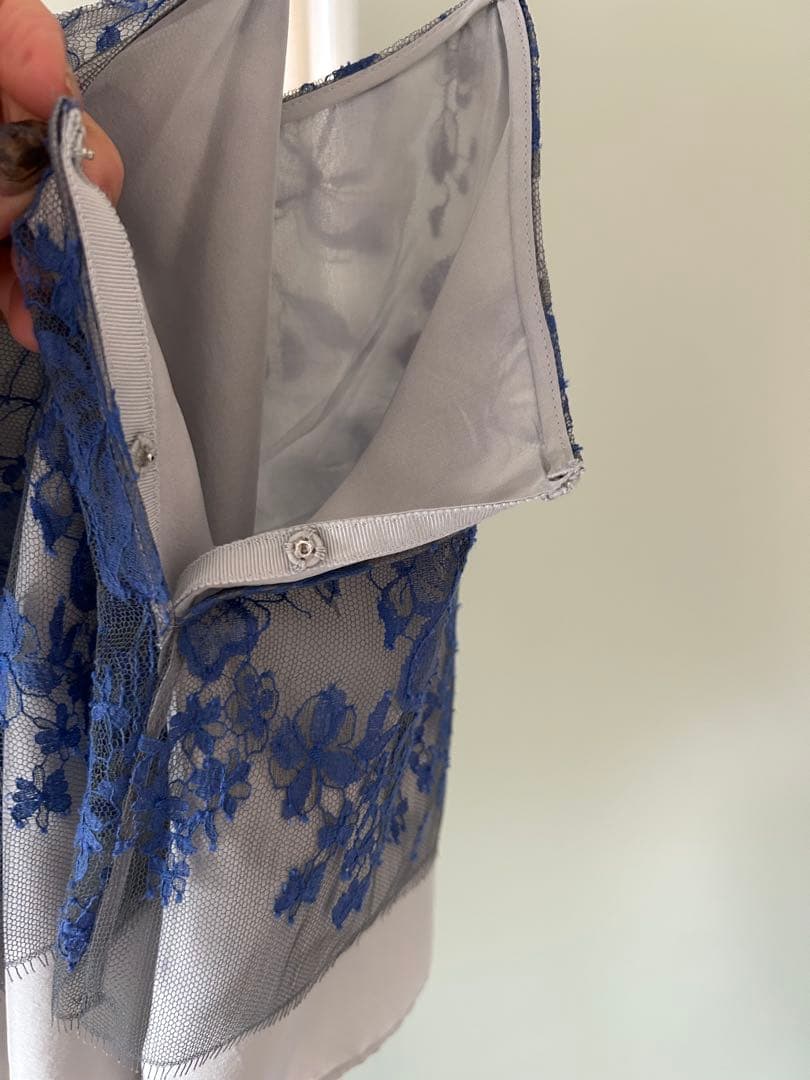 ebure エブール 2025秋冬 ブルーフラワーレースキャミ