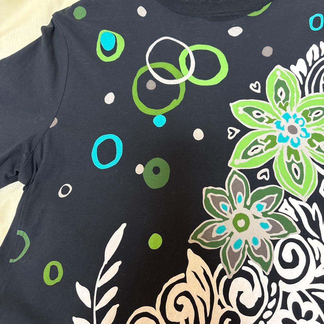 『美品』⭐️トクコプルミエヴォル⭐️黒地にシースルーハイネック素敵な花柄チュニック❣️