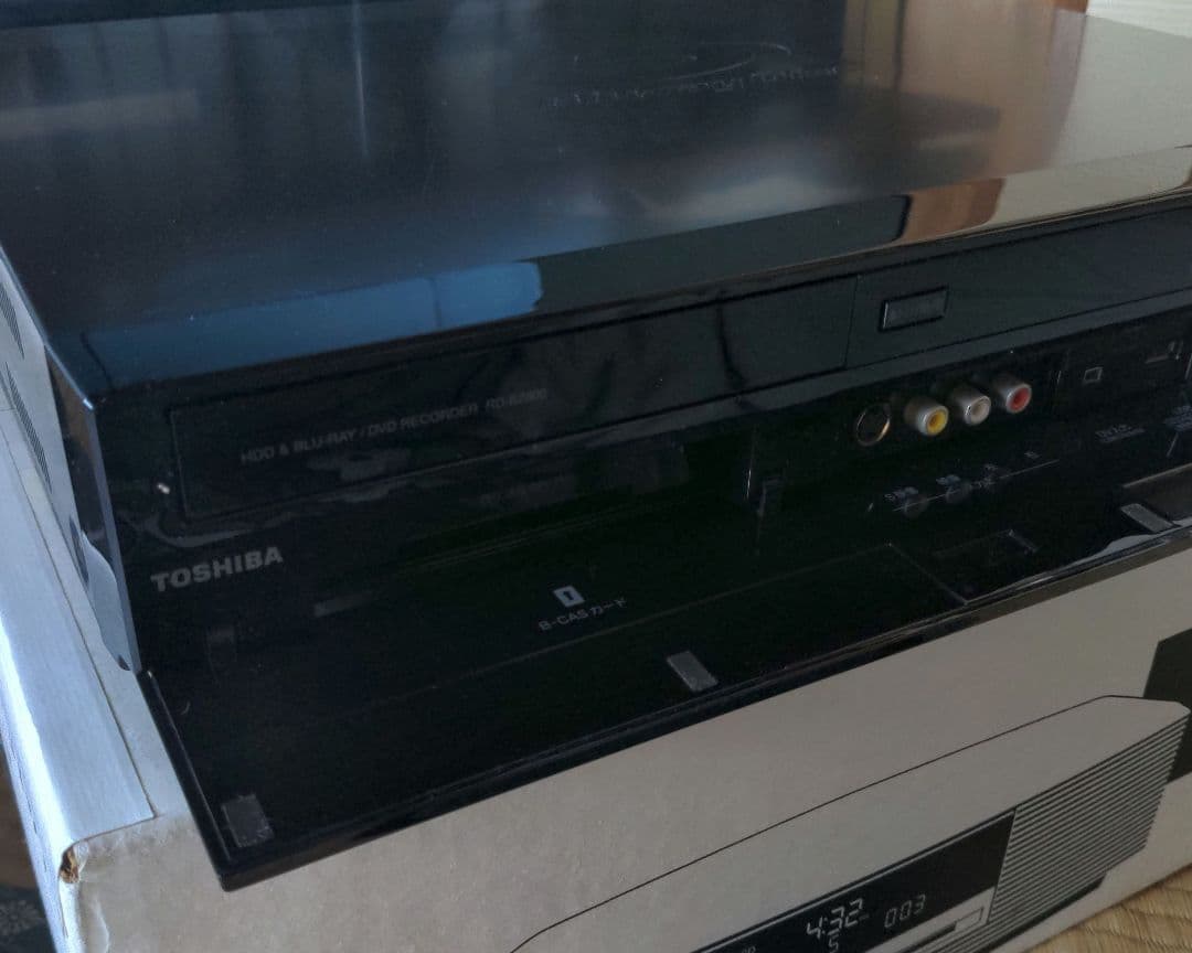 付属品セット！即使用可！不要品値引○東芝ブルーレイレコーダー○RD-BZ800