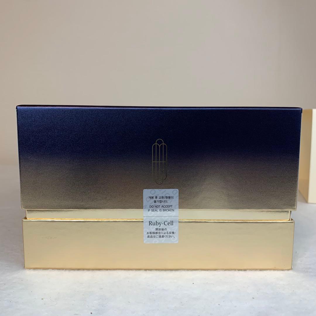 ルビーセル　ダーマコードスノーインフュージョンセラム　箱付き