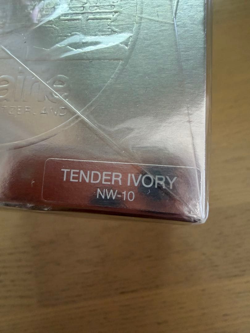 ラ・プレリー SC コンシーラー・ファンデーション Tendor Ivory
