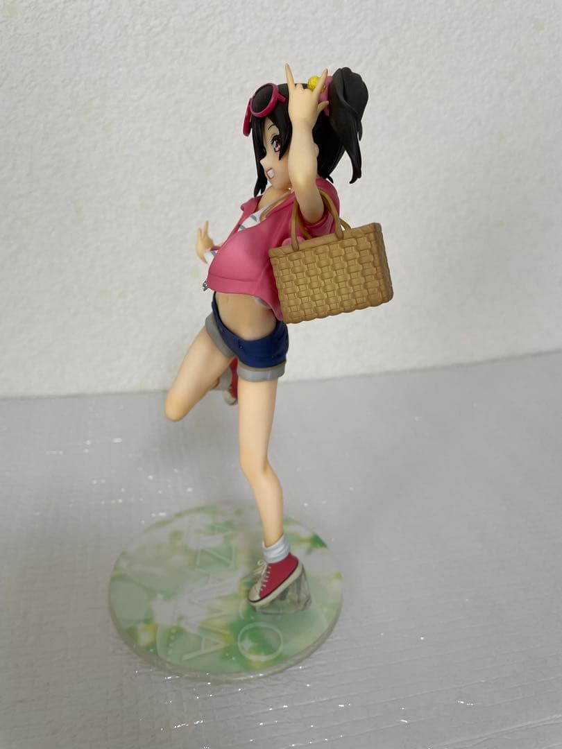 矢澤にこ　ピクニックガール　フィギュア