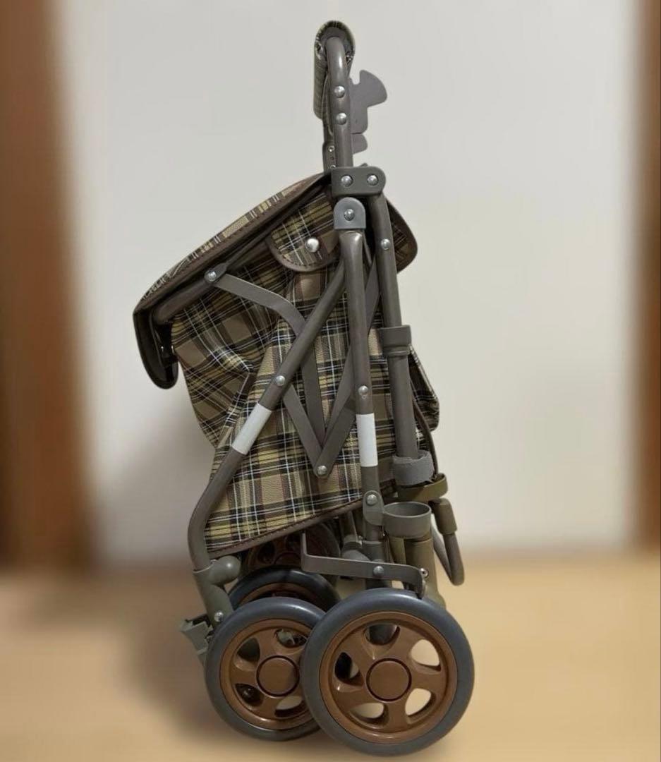 新品未使用！島製作所 リズムRWC ブラウン　手押し車シニアカー歩行器