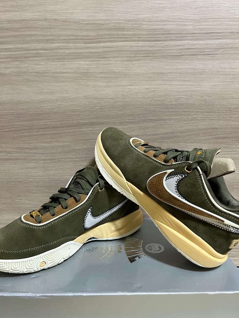 NIKE LEBRON XX EP レブロン20